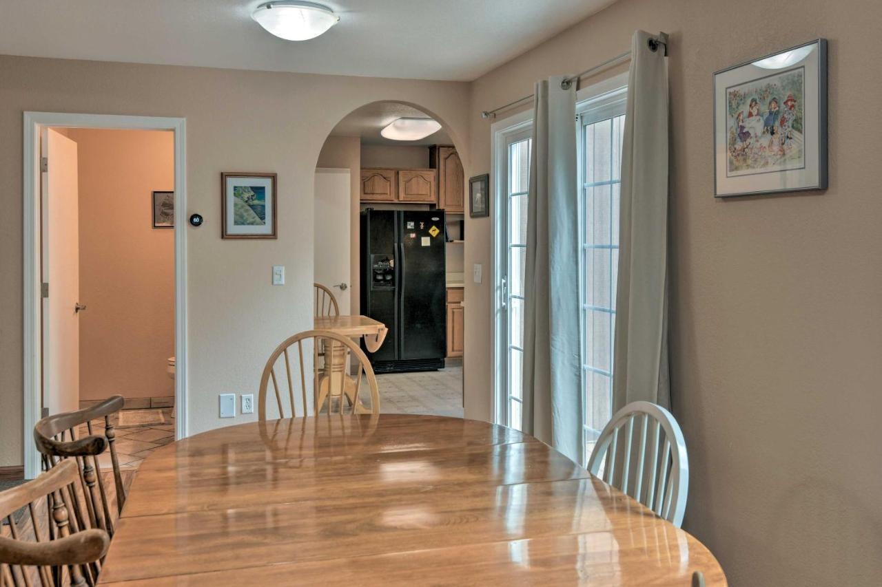 Вилла Pet Friendly Anchorage Retreat With Deck And Yard Экстерьер фото